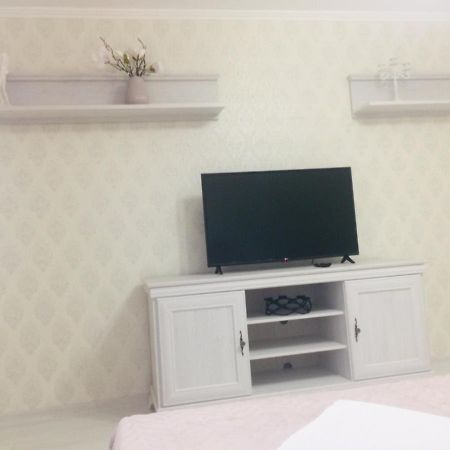 Classic Apartment Boryspilʼ Dış mekan fotoğraf