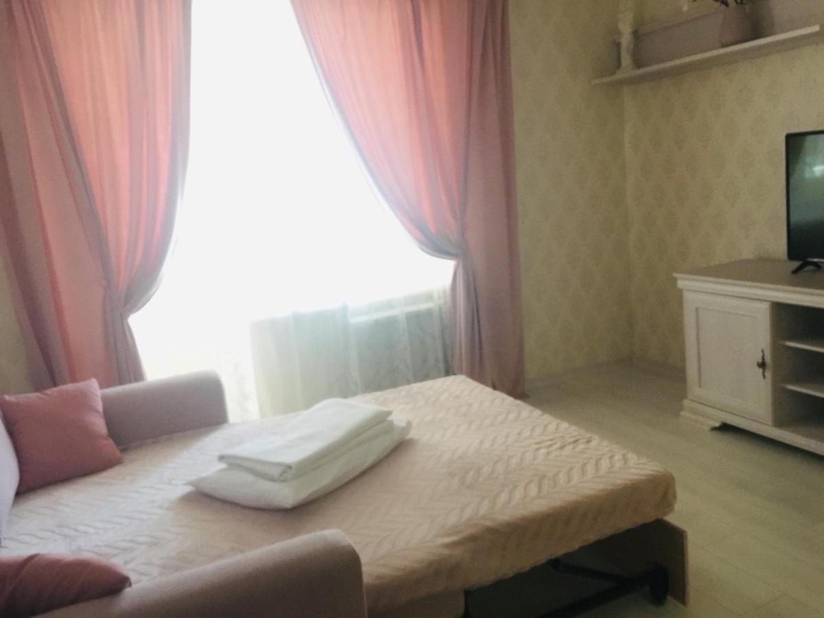 Classic Apartment Boryspilʼ Dış mekan fotoğraf