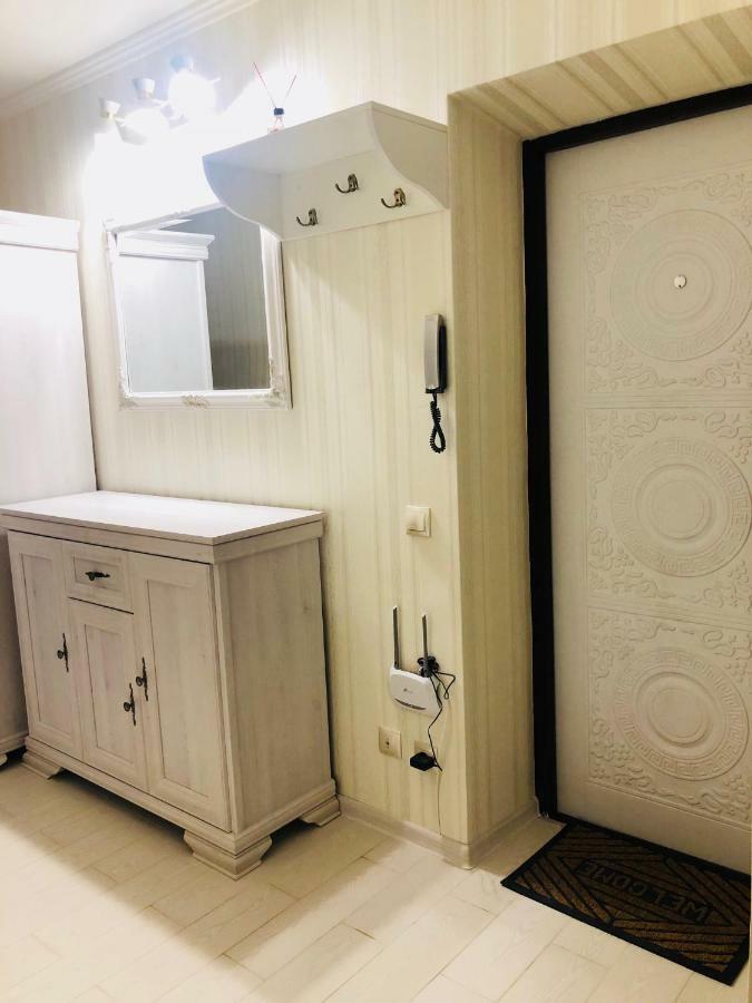 Classic Apartment Boryspilʼ Dış mekan fotoğraf